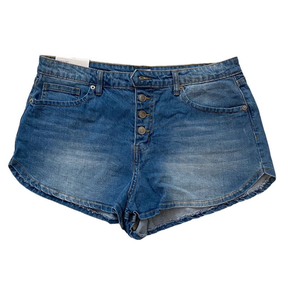 NWT BP. Plus Button Front High Rise Denim Short